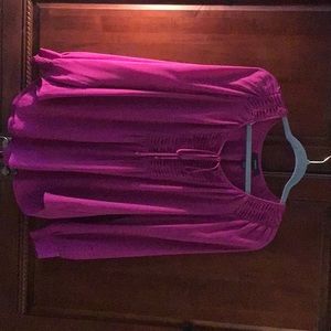 Really pretty fushia colored top size 8, flowy fabric pit to pit 21